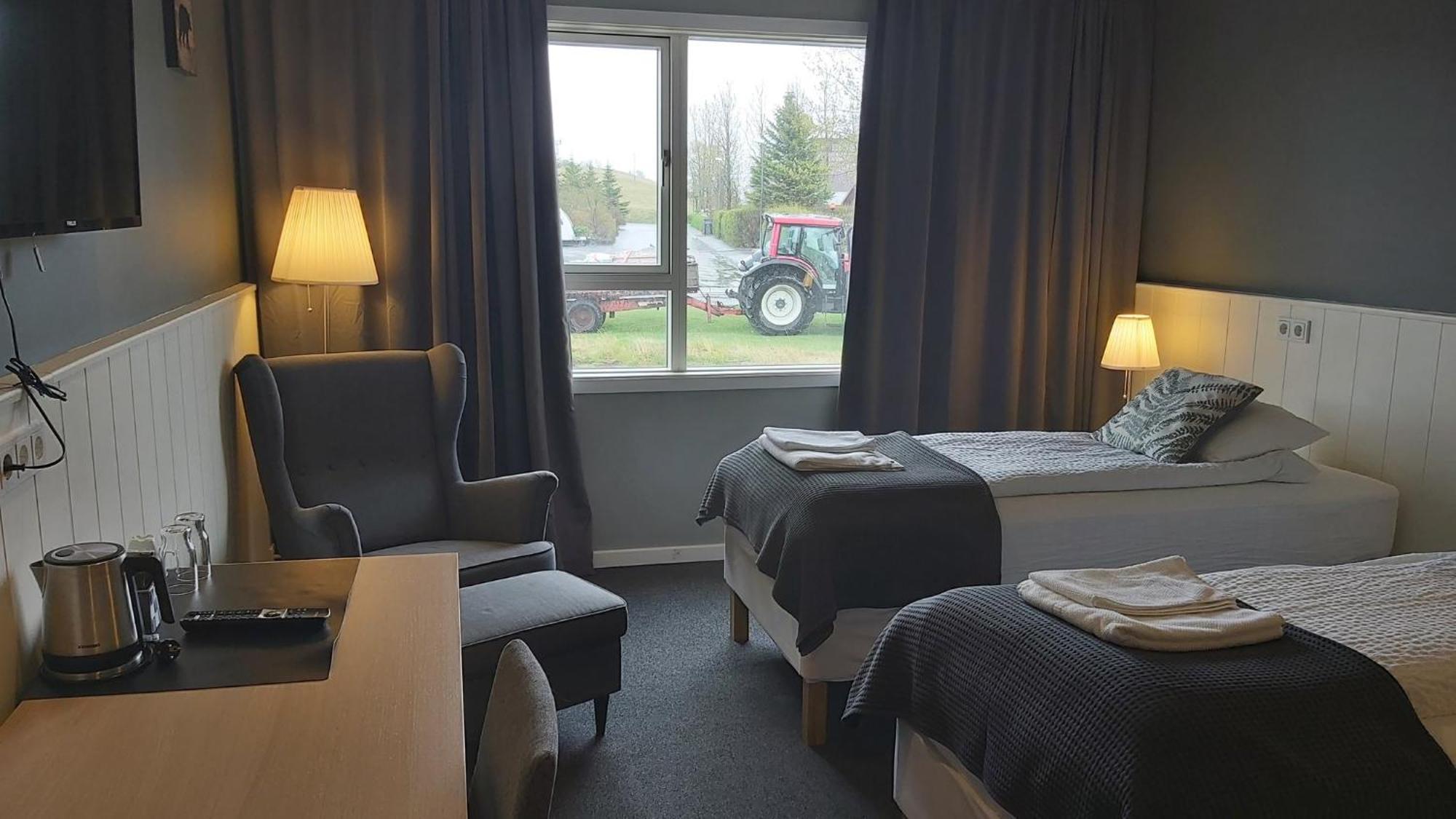 Hotel Kanslarinn Хела Екстериор снимка
