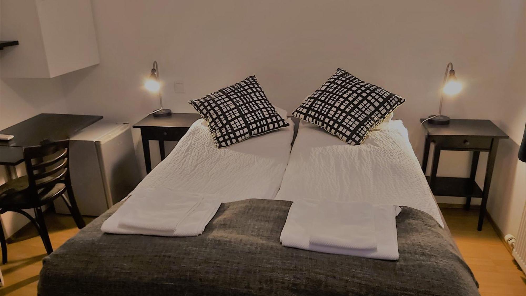 Hotel Kanslarinn Хела Екстериор снимка