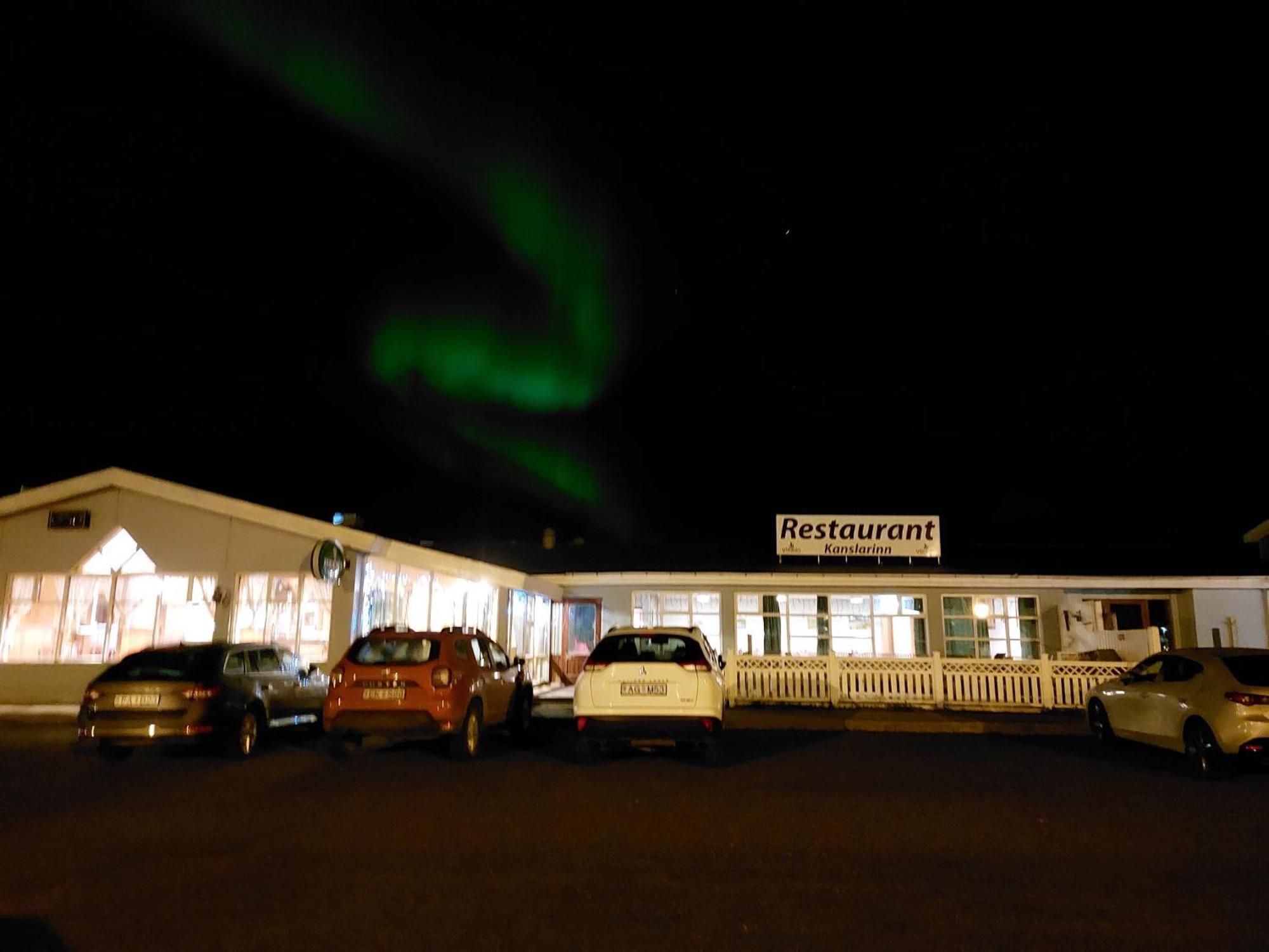Hotel Kanslarinn Хела Екстериор снимка