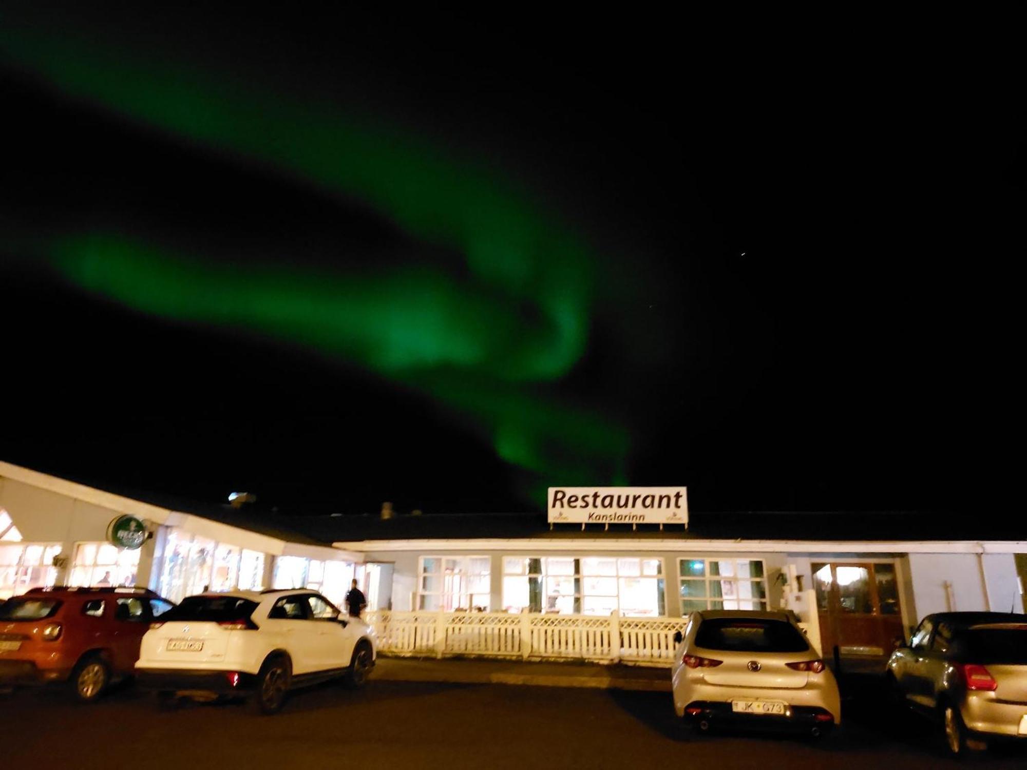 Hotel Kanslarinn Хела Екстериор снимка